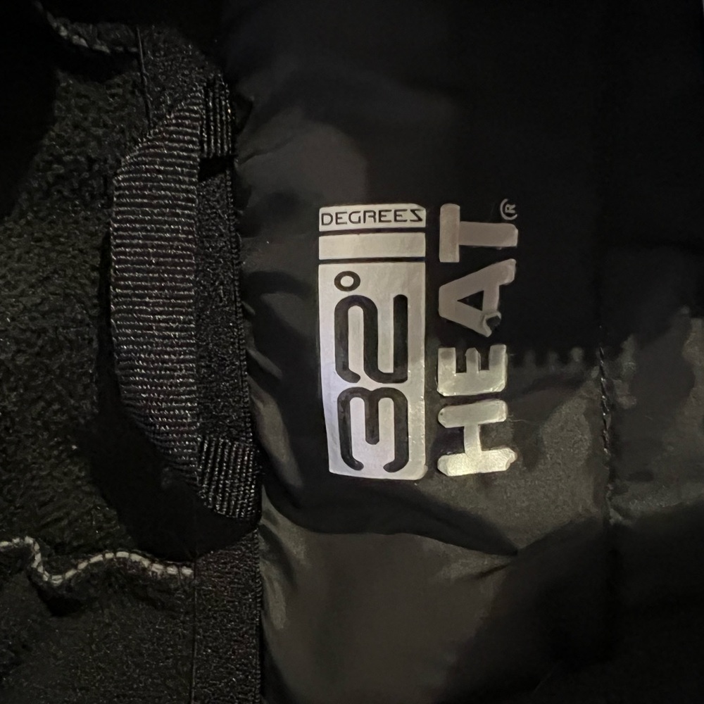 32 Degrees Large Men’s Hooded Puffer Jacket - Picture 3 of 3